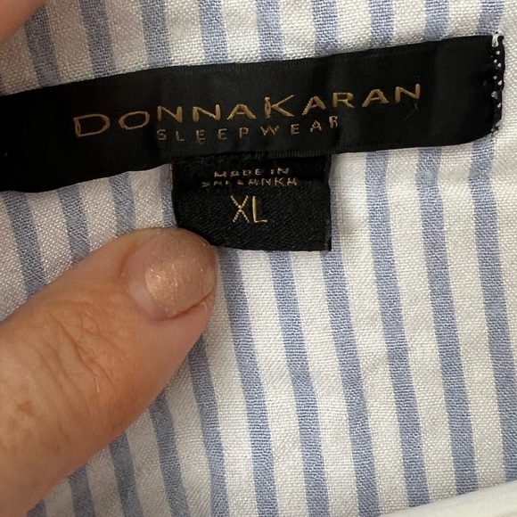 DONNA KARAN Striped Seersucker Notch Collar Button Front Sleep Top Size XL - Picture 4 of 7
